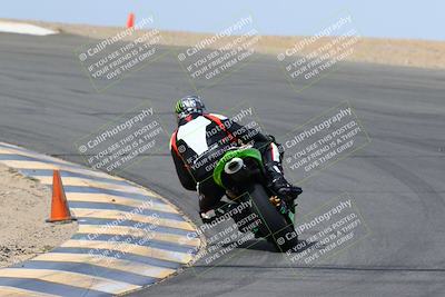 media/Mar-13-2022-SoCal Trackdays (Sun) [[112cf61d7e]]/Turn 10 Backside (105pm)/